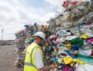 Veolia Signs New Waste And Recycling Partnership with Hammersmith & Fulham Council