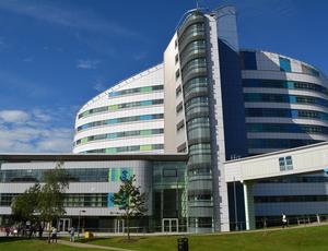 Advancing carbon reductions in healthcare